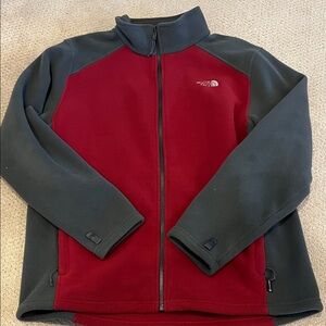 The North Face Men’s Jacket in Red and Gray